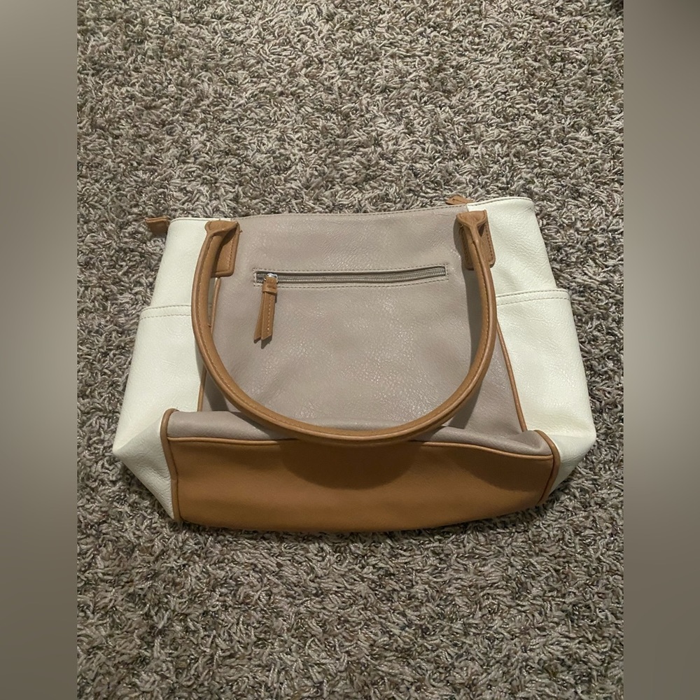 Purse - Picture 2 of 7